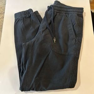 Athleta Farallon Jogger in Black